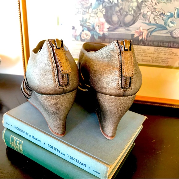❌SOLD❌Eileen Fisher | Cage Wedge Heels - Picture 5 of 7